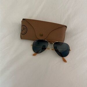 Ray-Ban Gold Aviator Sunglasses with Brown Case